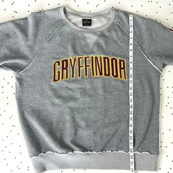 🧙🏼 HARRY POTTER 🧙🏼 UNIVERSAL STUDIOSlimited edition sweatshirt pullover